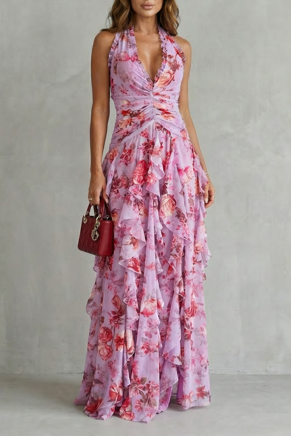Robe longue à encolure licou et jupe fluide
