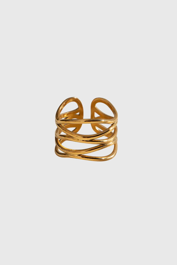 Bague à la ligne épurée