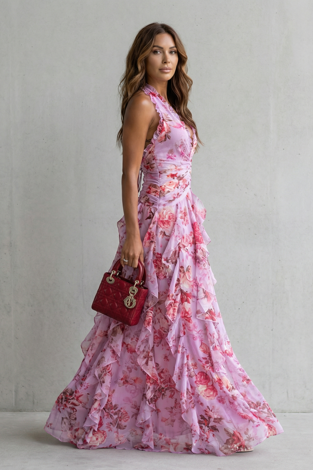 Robe longue à encolure licou et jupe fluide