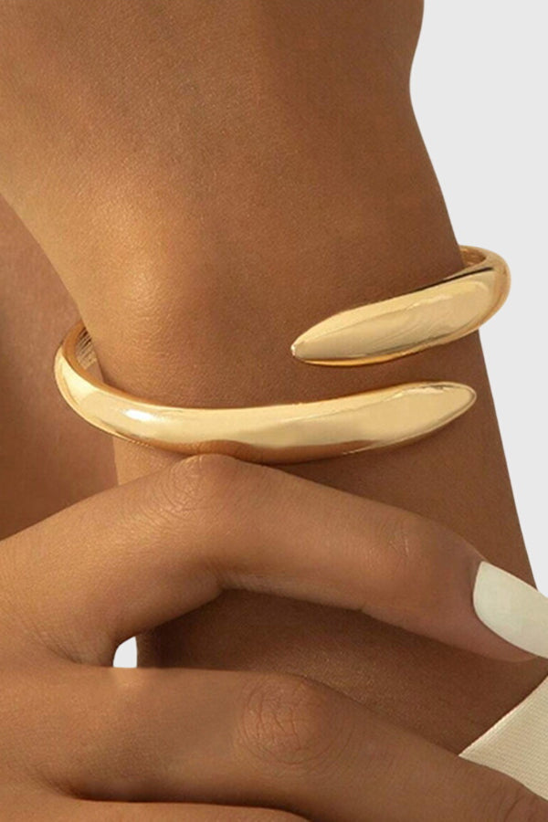 Bracelet manchette ouvert