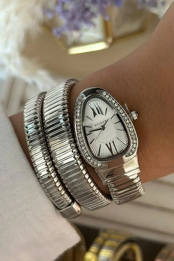 Montre à bracelet enroulé