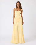 Robe longue sculptée à drapé sur le buste