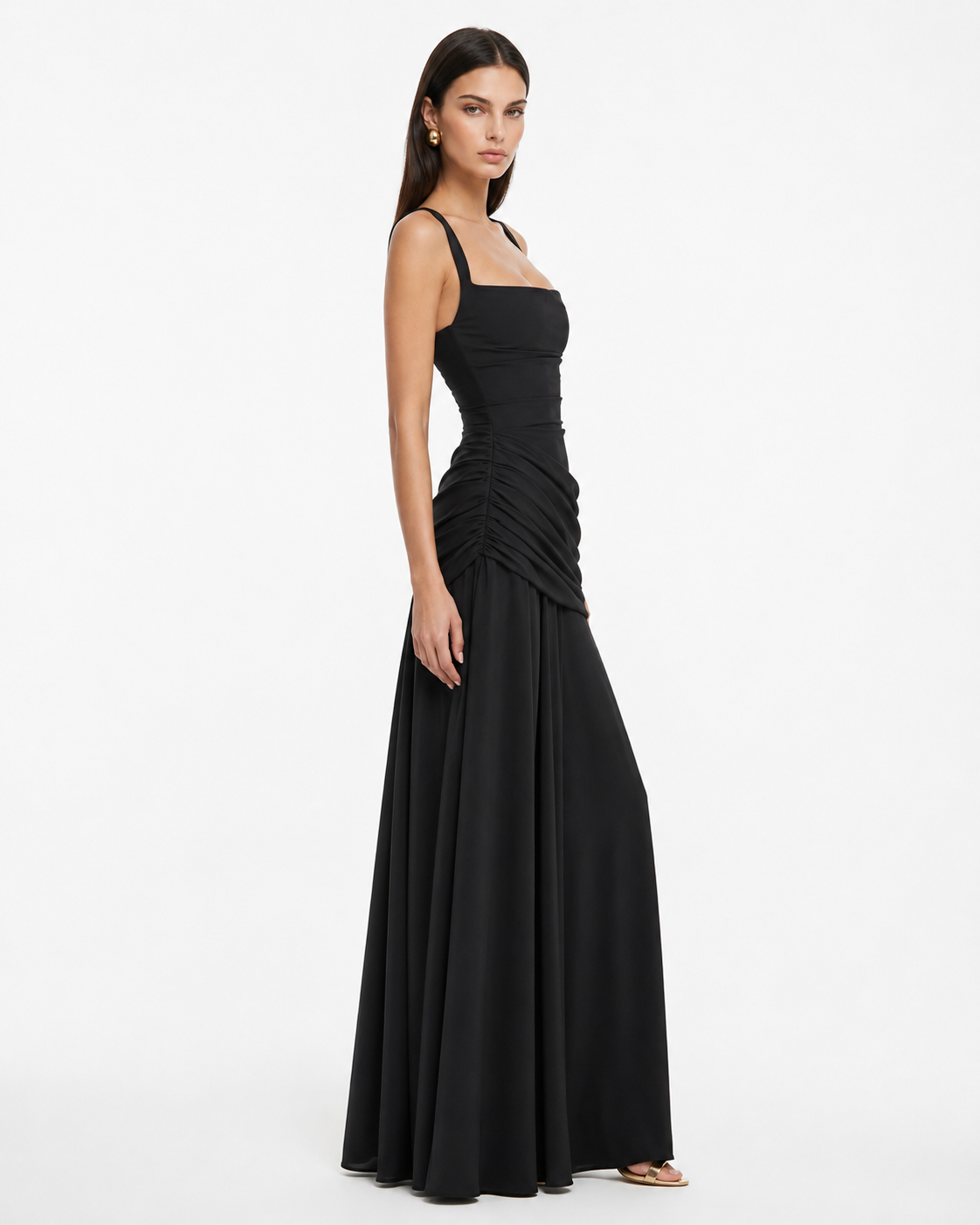 Robe longue sculptée à drapé sur le buste