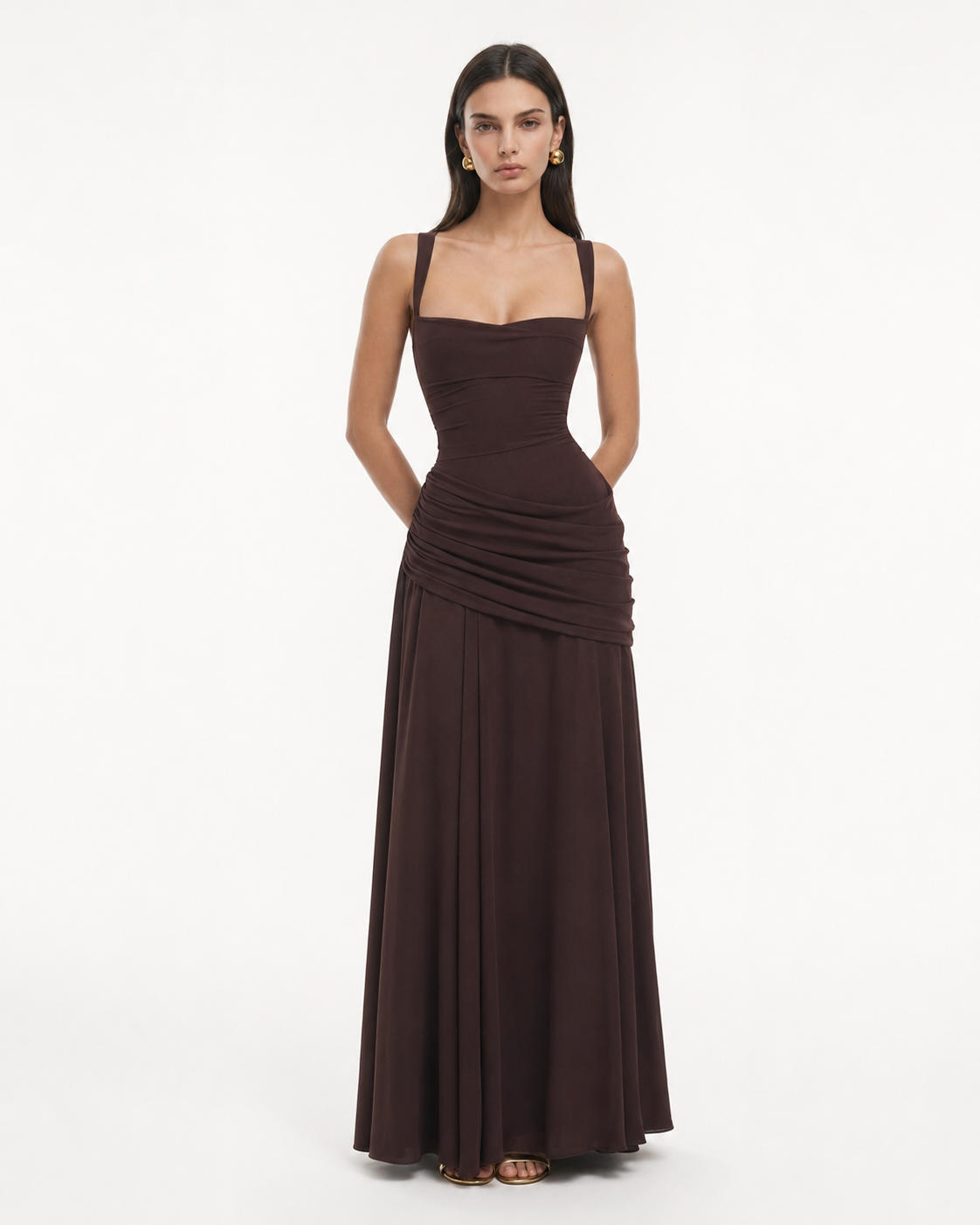 Robe longue sculptée à drapé sur le buste