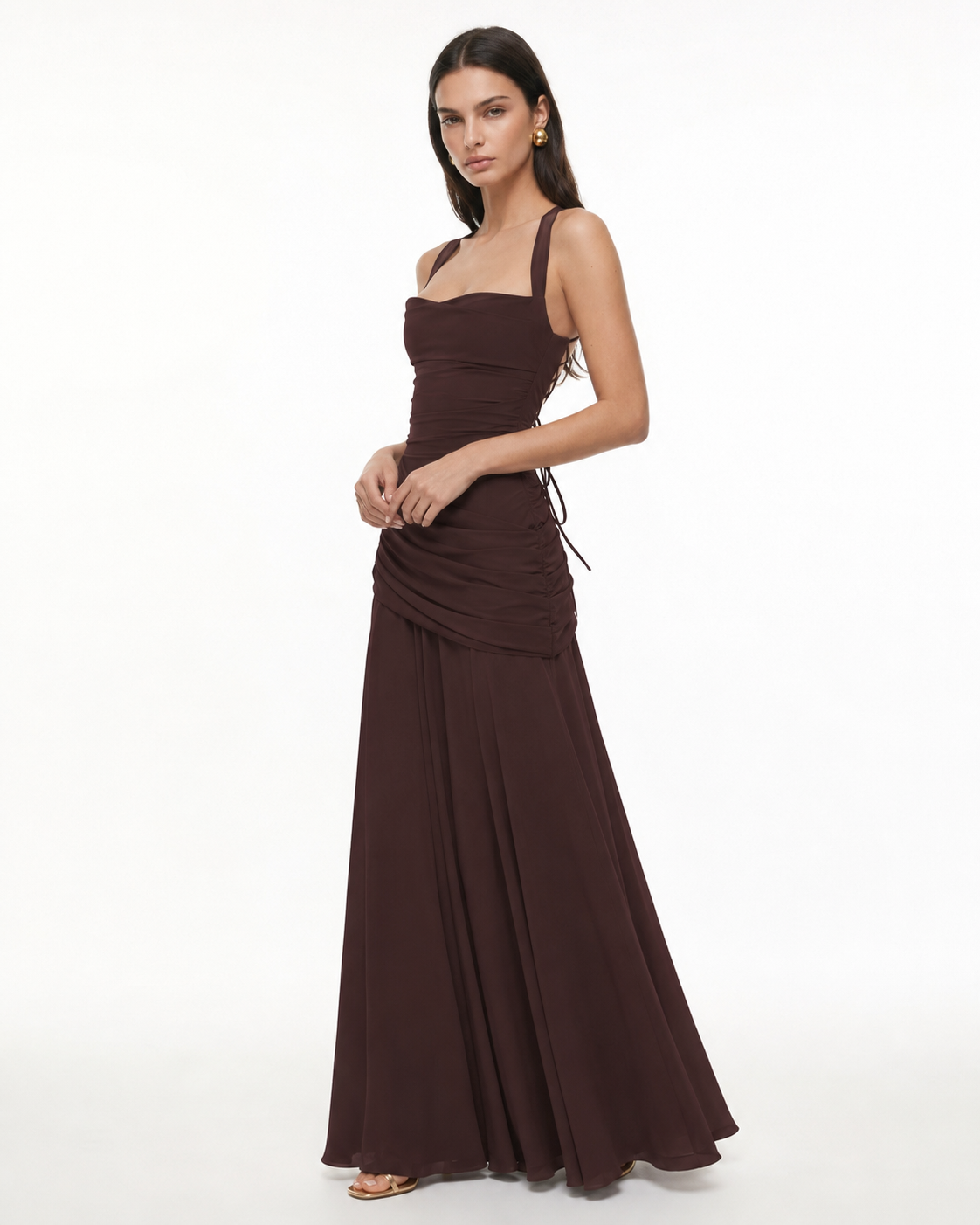 Robe longue sculptée à drapé sur le buste