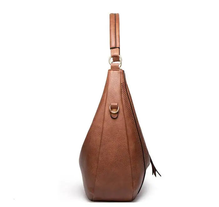 Sac porté épaule à la ligne sobre