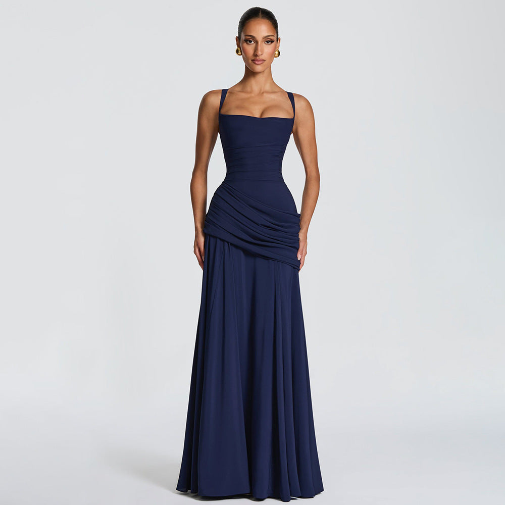Robe longue évasée à fines bretelles