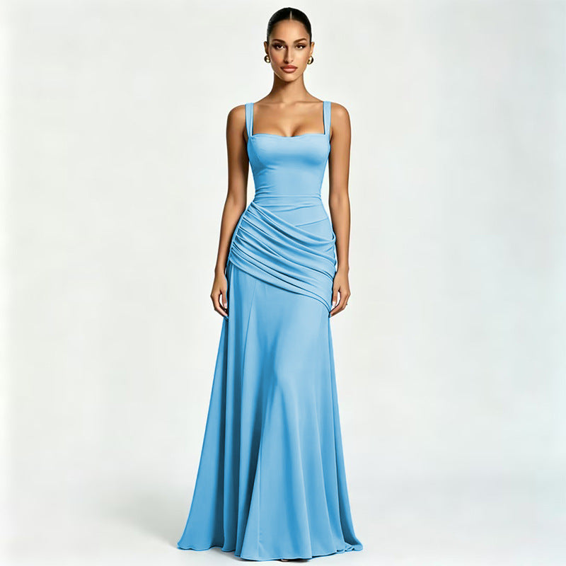Robe longue évasée à fines bretelles