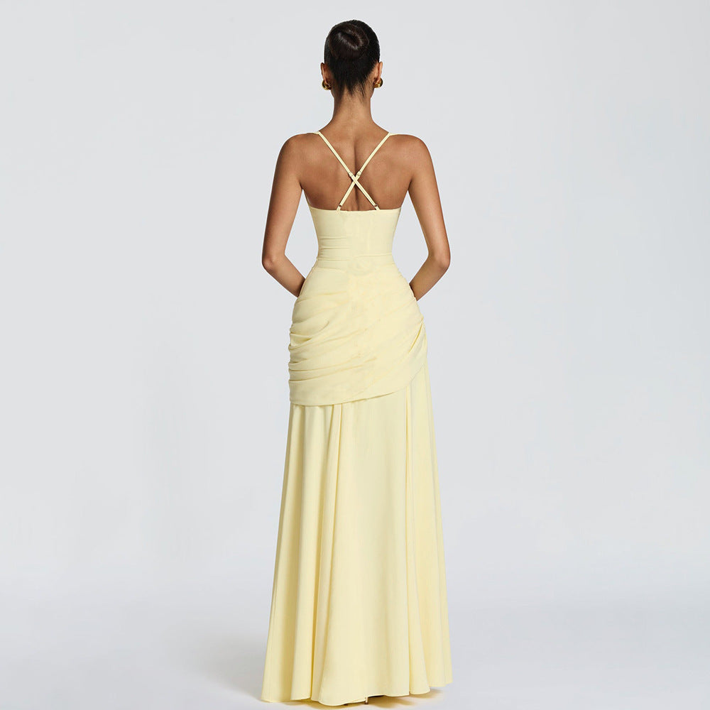 Robe longue évasée à fines bretelles