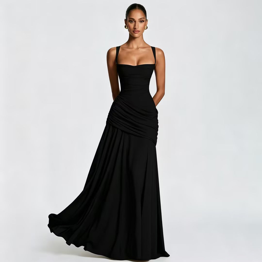 Robe longue évasée à fines bretelles
