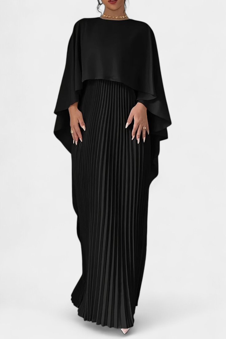 Robe longue à col montant, plis et manches à volant