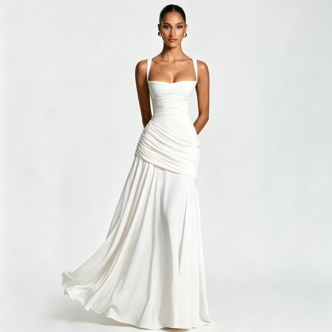 Robe longue évasée à fines bretelles