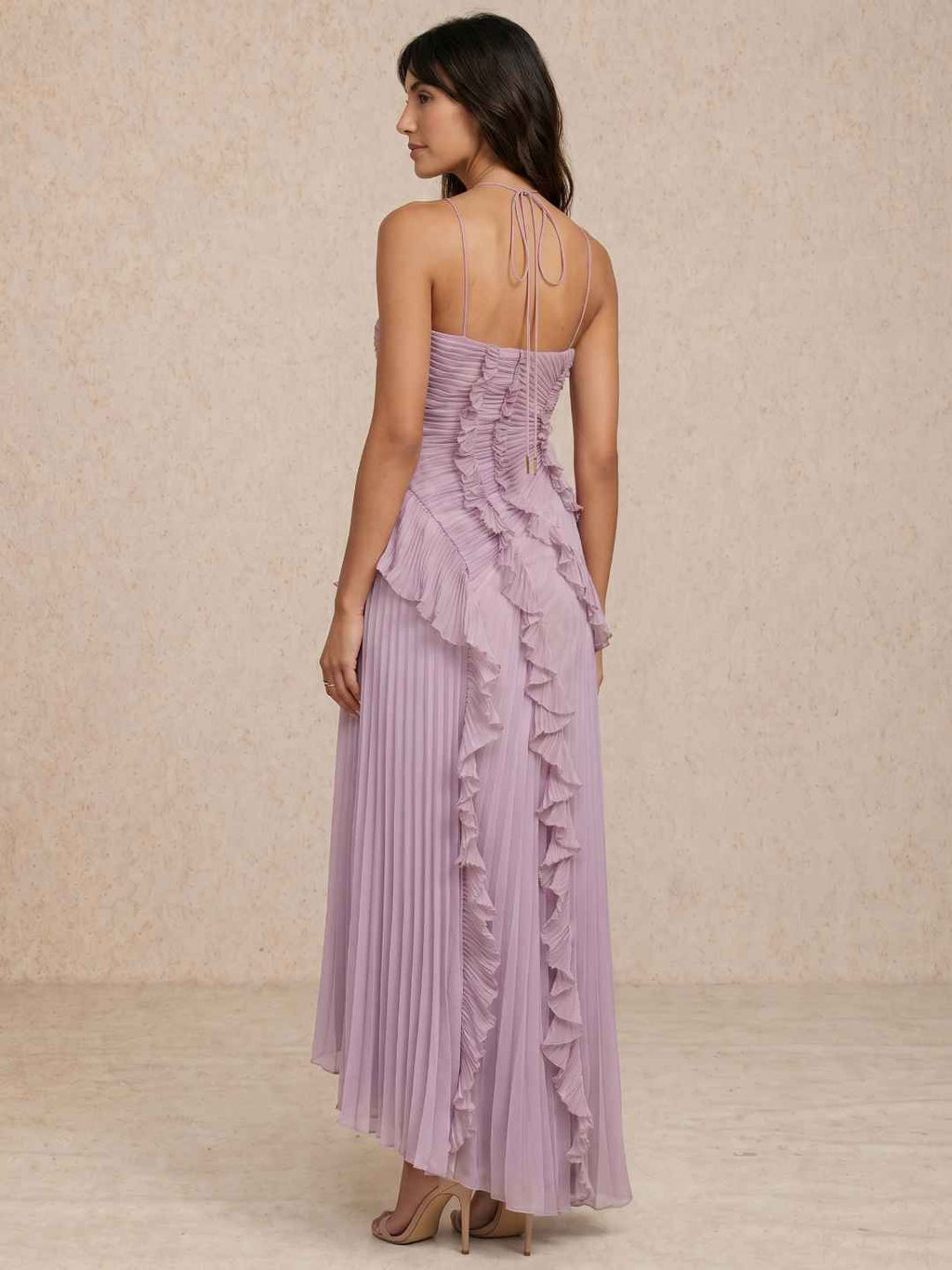 Robe plissée à détail de volants