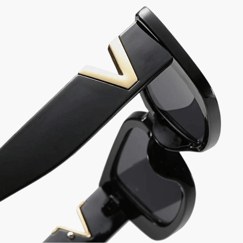 Lunettes de soleil à la ligne épurée