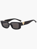 Lunettes de soleil à la ligne épurée