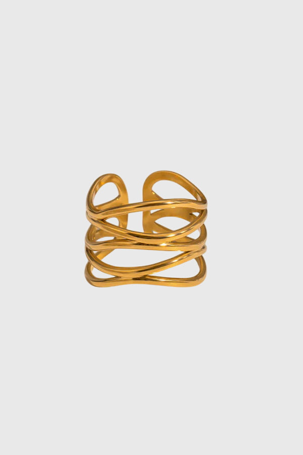 Bague à la ligne épurée