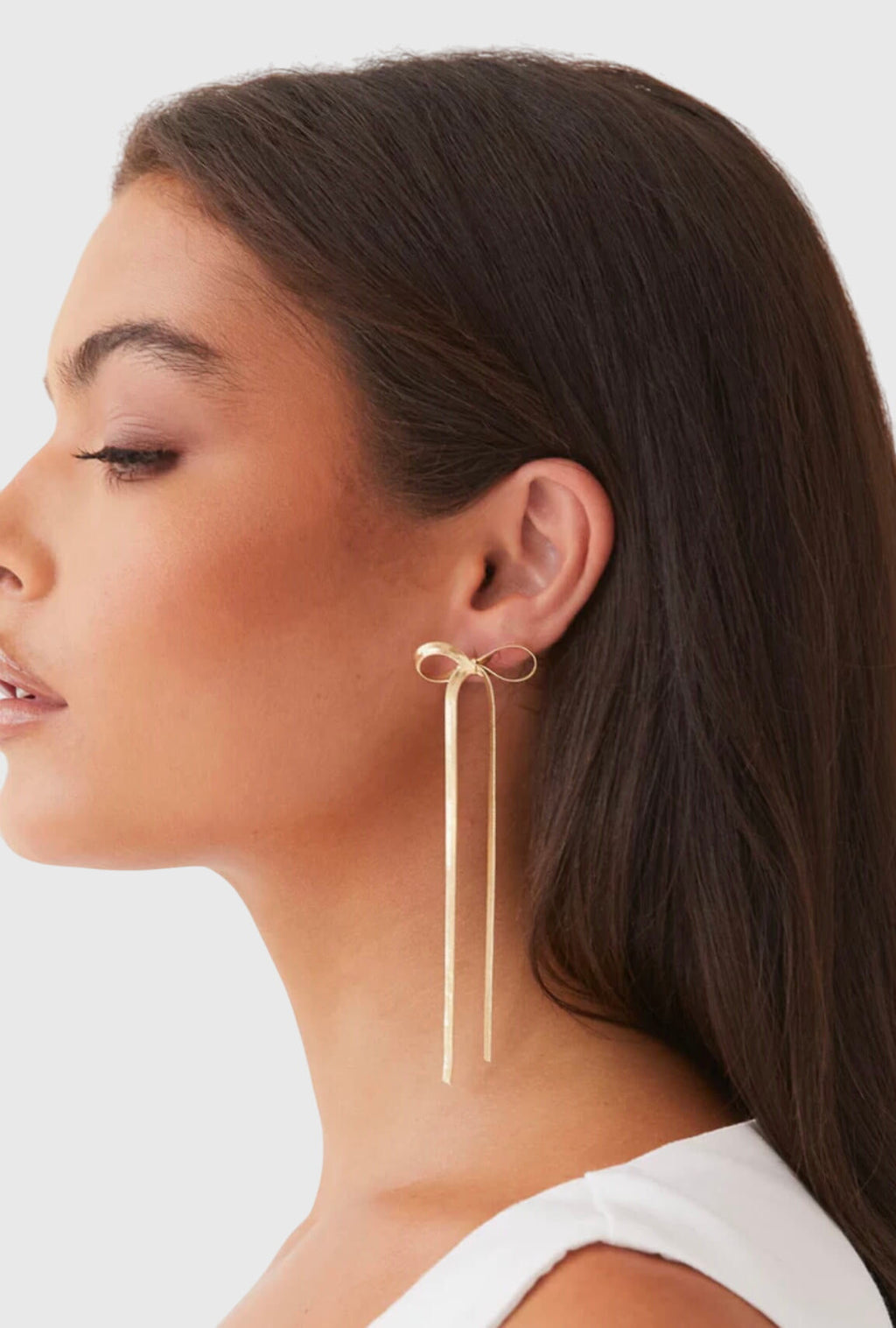 Boucles d’oreilles à la ligne simple