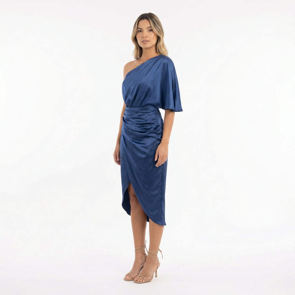 Robe midi en satin à coupe asymétrique et drapé