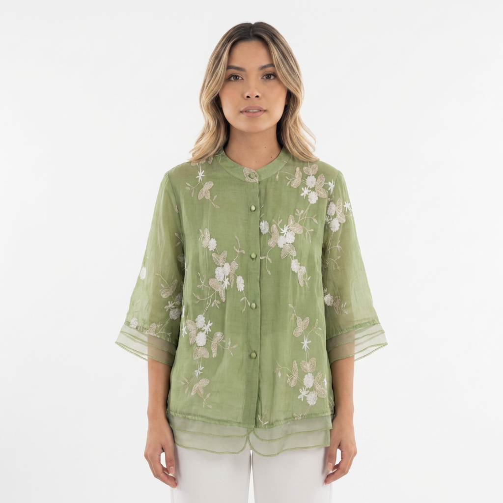 Blouse à broderie florale