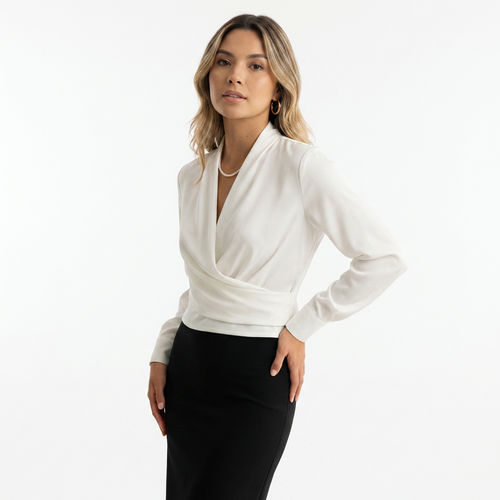 Blouse en satin croisée