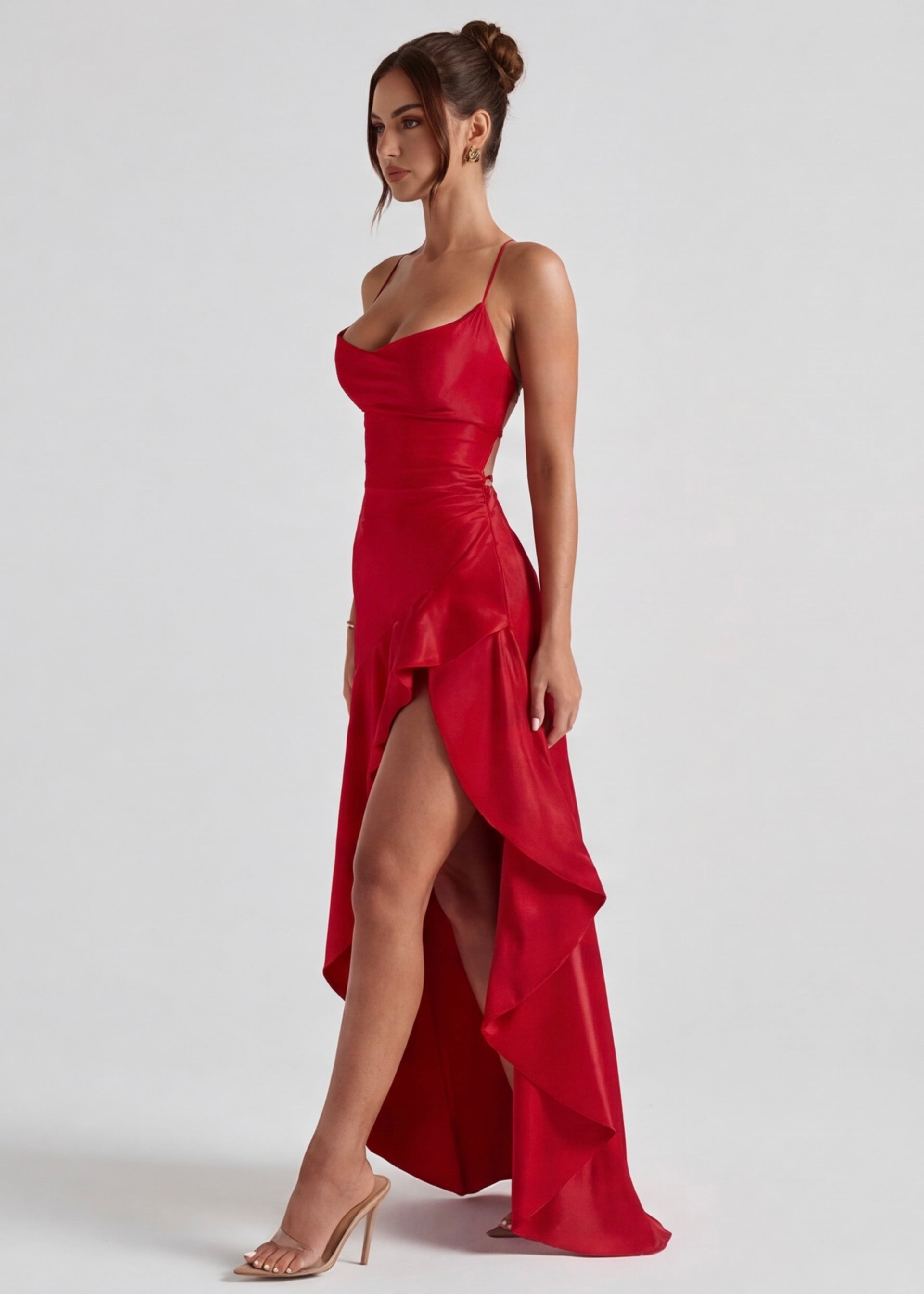 Robe longue au drapé enveloppant
