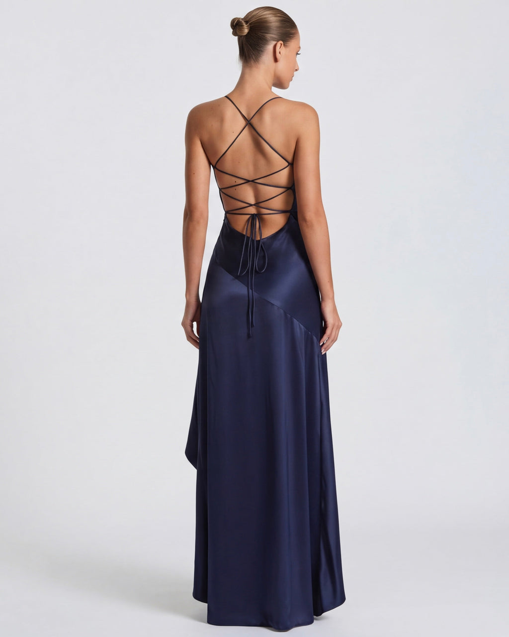 Robe longue au drapé enveloppant
