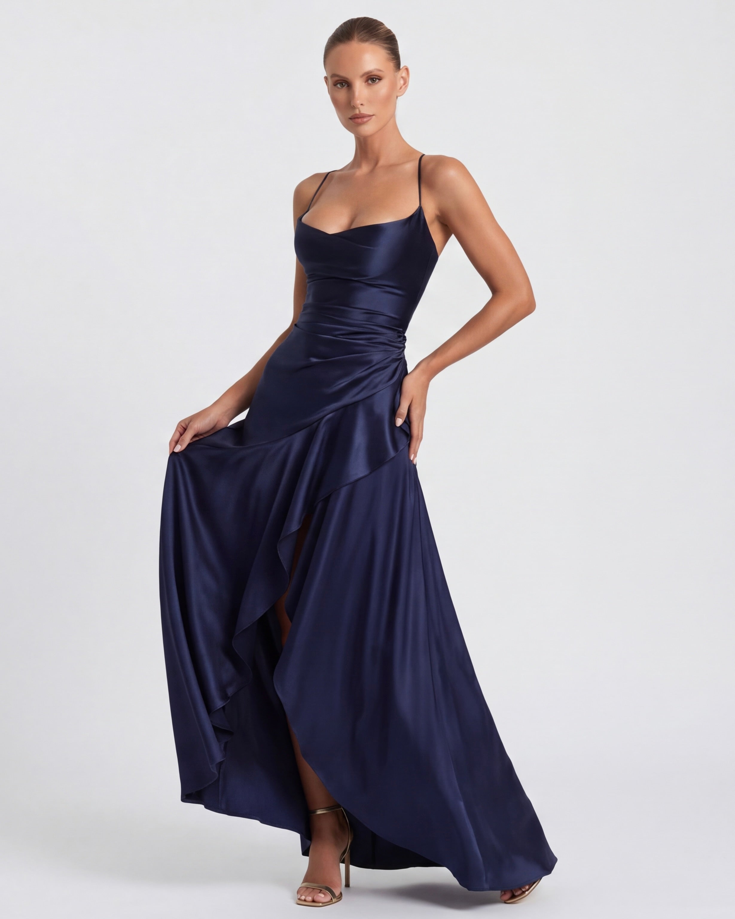 Robe longue au drapé enveloppant