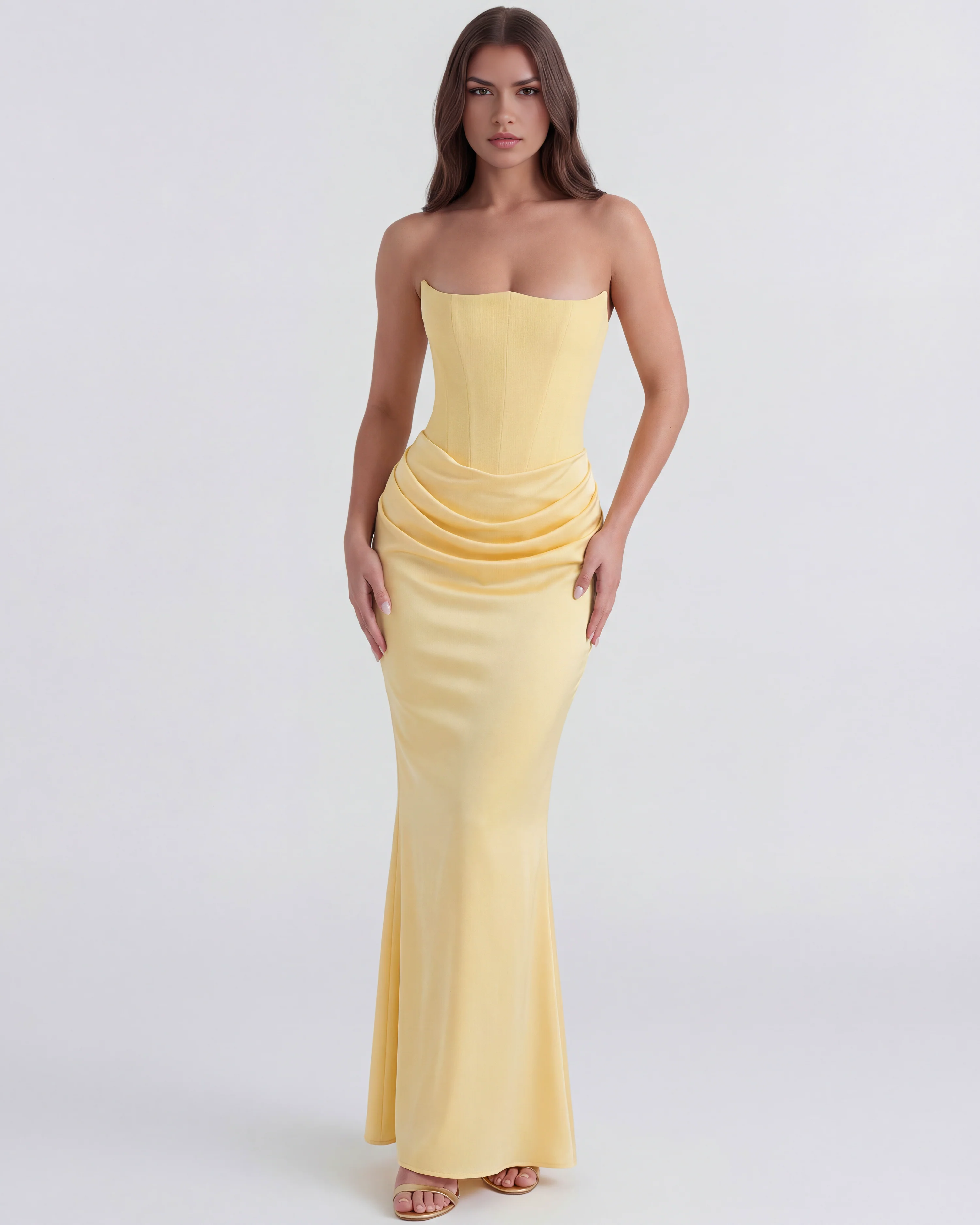 Robe longue corsetée en crêpe stretch à encolure bustier
