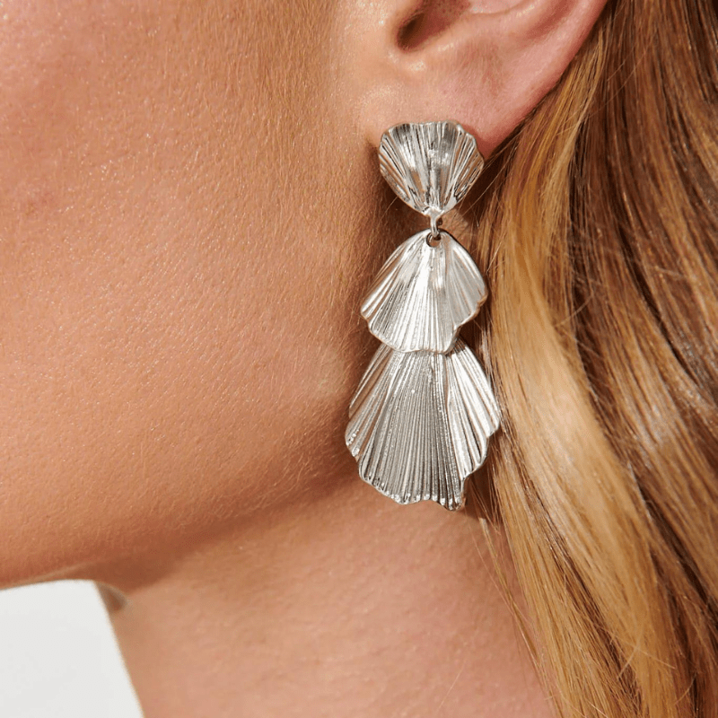 Boucles d’oreilles aux formes naturelles