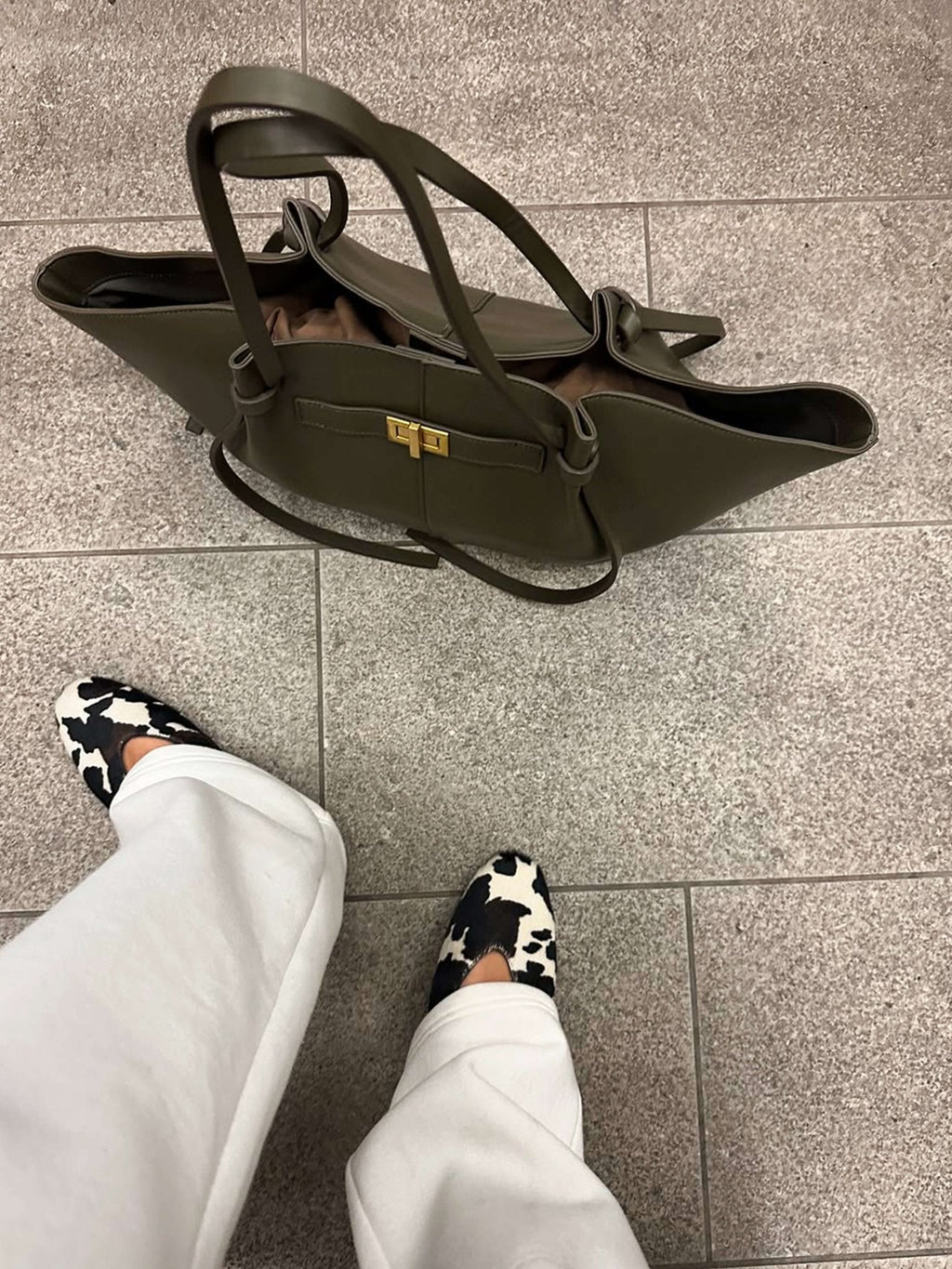 Sac shopper à la ligne courbe