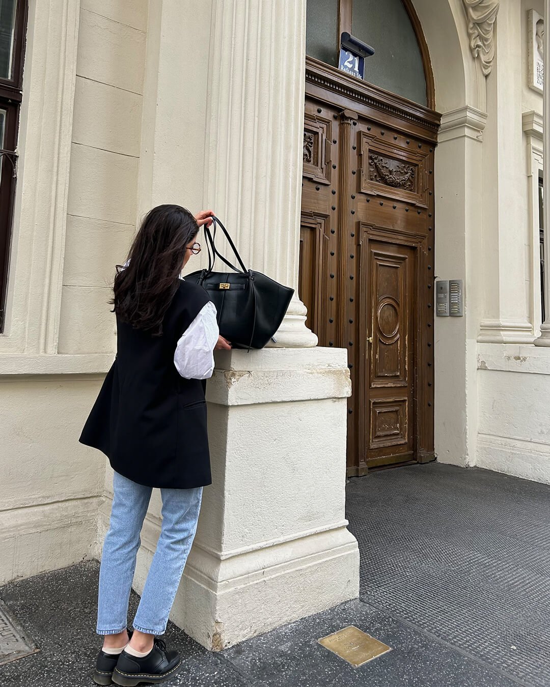 Sac shopper à la ligne courbe