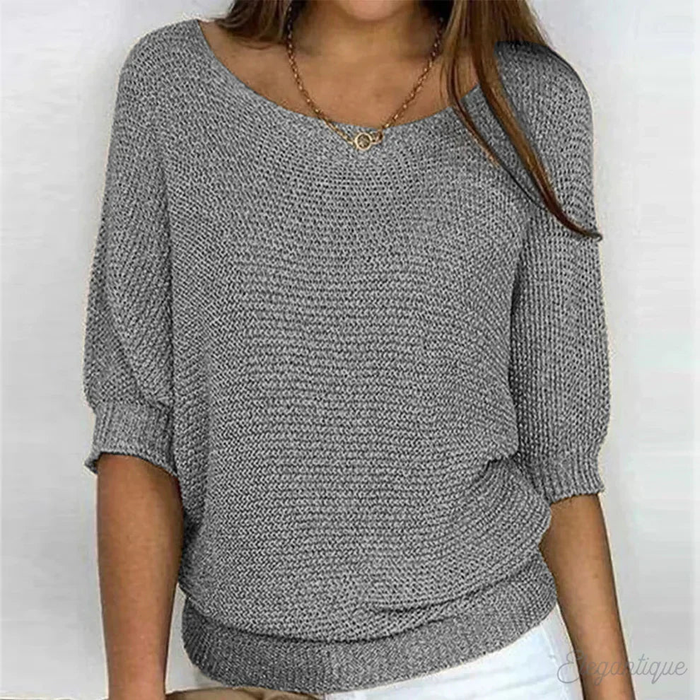 Pull en maille à la coupe soignée